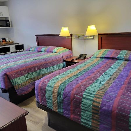 Knights Inn Cobourg Dış mekan fotoğraf