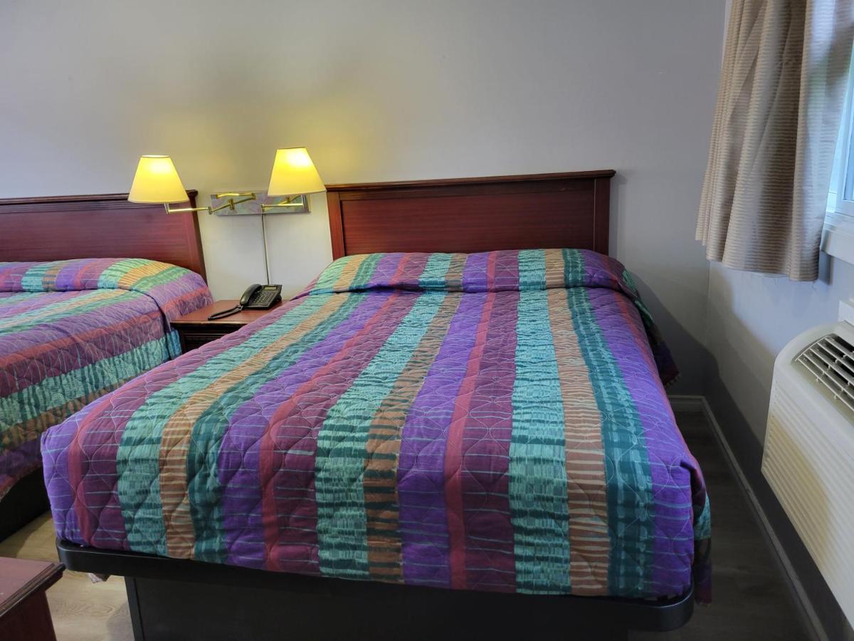 Knights Inn Cobourg Dış mekan fotoğraf
