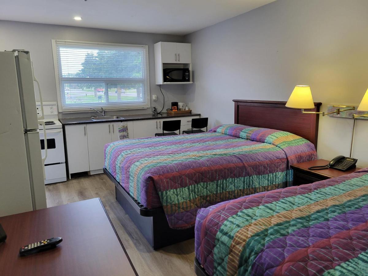 Knights Inn Cobourg Dış mekan fotoğraf