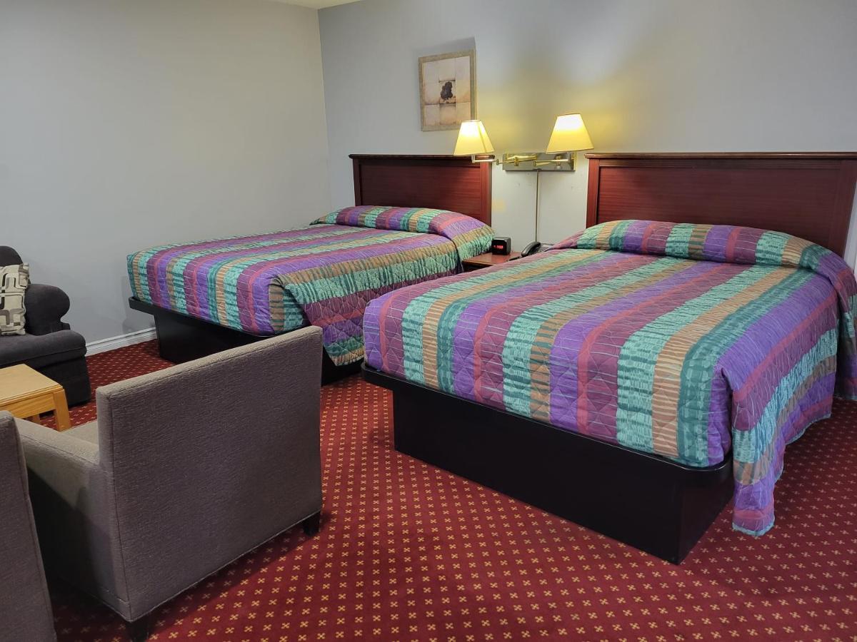 Knights Inn Cobourg Dış mekan fotoğraf