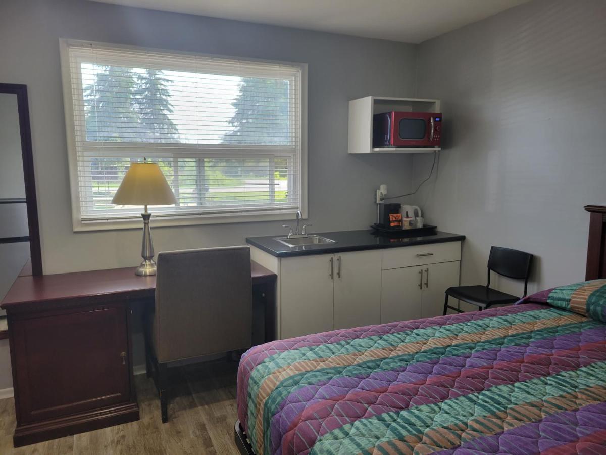 Knights Inn Cobourg Dış mekan fotoğraf