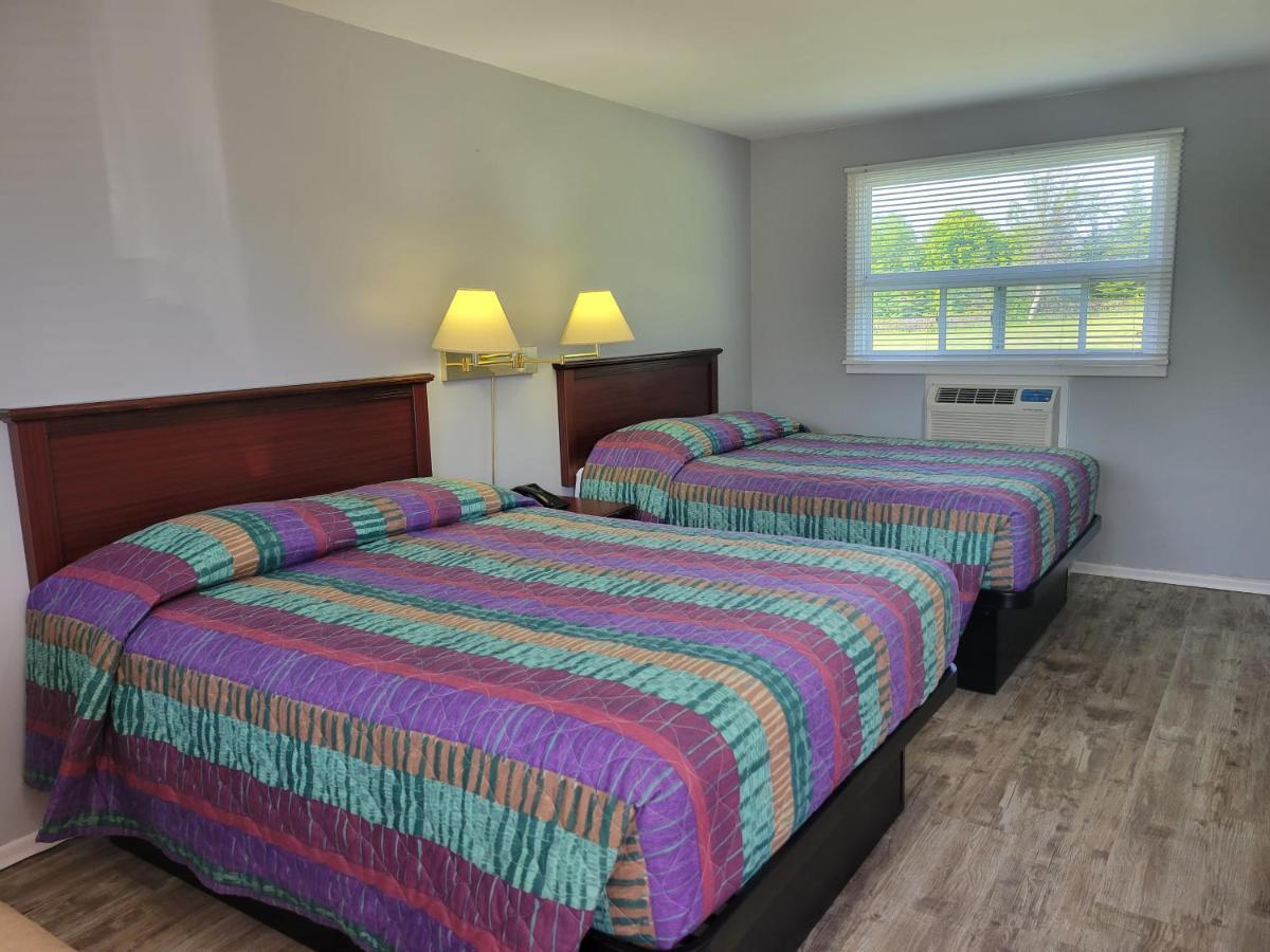 Knights Inn Cobourg Dış mekan fotoğraf