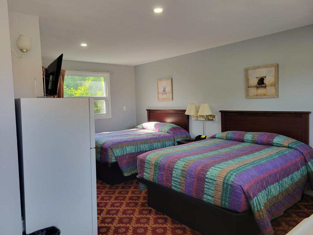 Knights Inn Cobourg Dış mekan fotoğraf